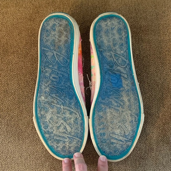 Blowfish Sneakers - Picture 3 of 4